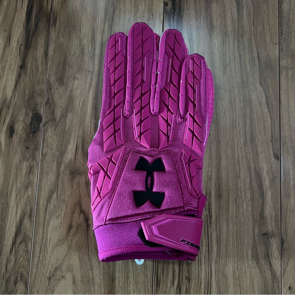Under Armour NFL Fierce Skill Gloves "Breast Cancer Awareness" Size 2XL NEW